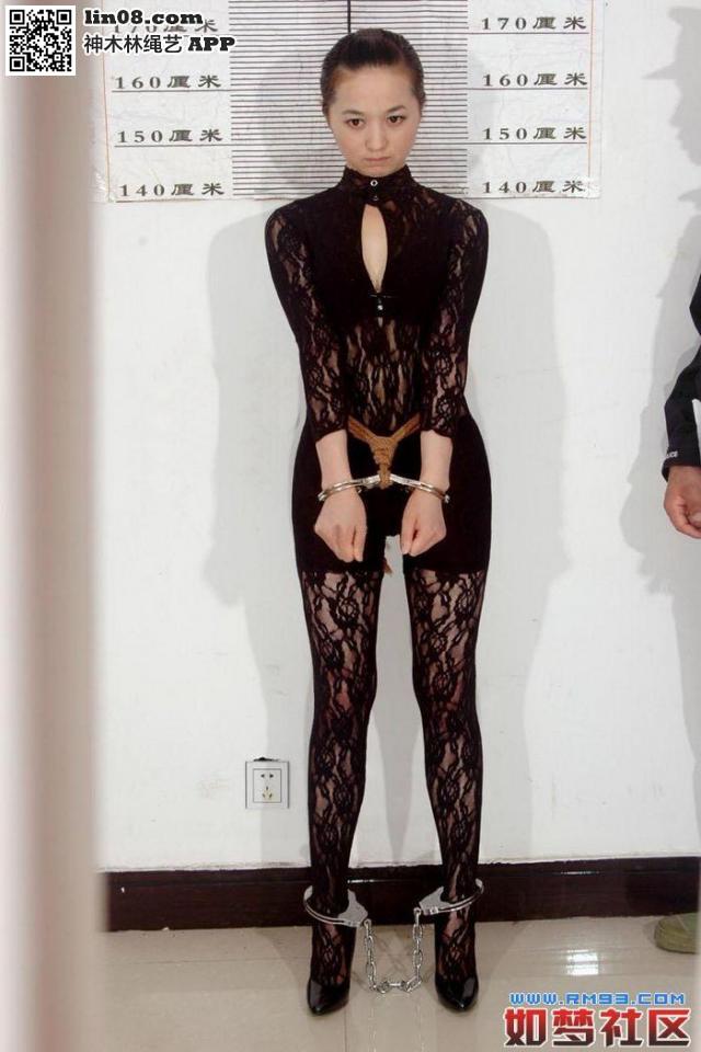  [Pantyhose,Stewardess uniform,High heel,Japanese Female,Handcuff]