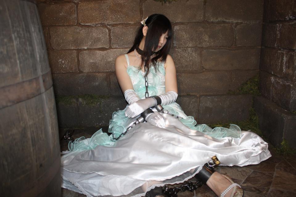 nekonekorin [日本美女,手铐,脚铐/脚镣,ACG（哥特萝莉）]