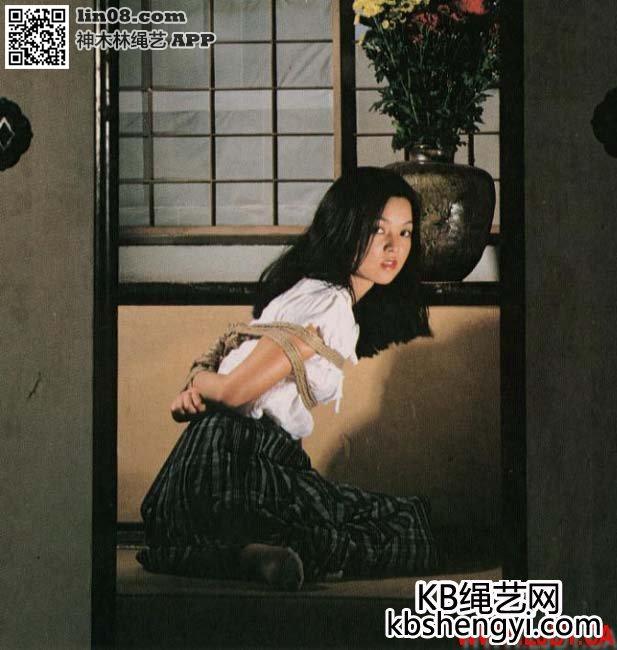 美丽绳艺捆绑从这里开始，还有胶衣