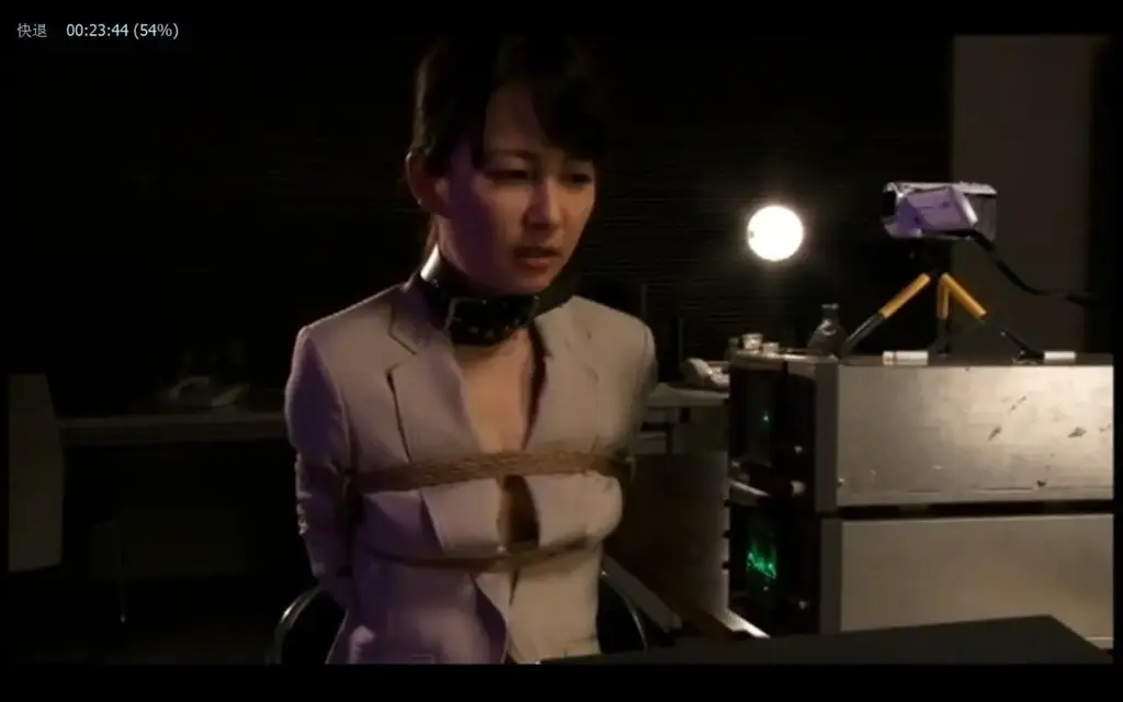 恥辱の女8 NBCストレイドッグ 识别码:	CMN-125		<br>导演:	東雲勇太  	<br>制作商:	シネマジック  	<br>发行商:	NOIR  	<br>美女间谍潜入失败，被绳子绑起来，撅起屁股接受各种变态羞辱