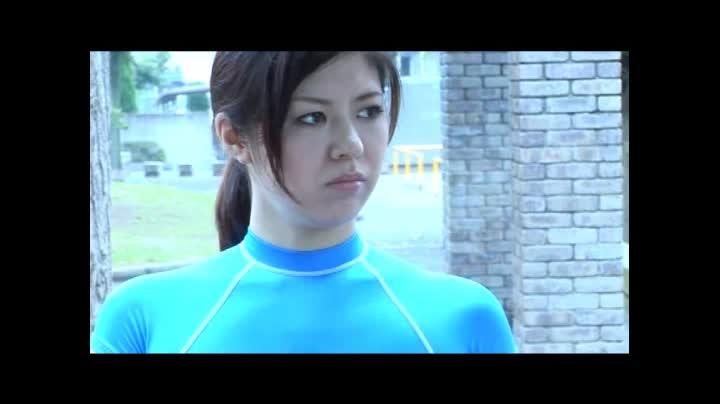 搾隷交渉人M-2 瀬奈ジュン 識別碼: CMN-062<br>長度: 117分鐘<br>導演: 東雲勇太<br>製作商: シネマジック<br>發行商: NOIR<br>系列: 搾隷交渉人M<br>類別:女上位 灌腸 紧缚 SM 肛交 DMM獨家 單體作品<br>演員:瀬奈ジュン<br>美女搜查官被算计，捆绑抓起来凌辱，不断的被调教，直到屈服下来签下奴隶协议并拍下视频。。。