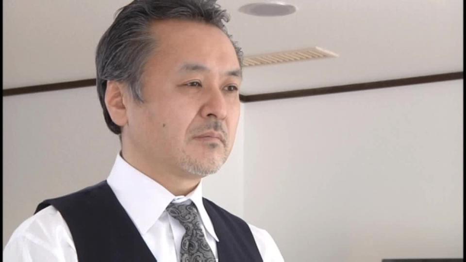 ケモノたちの宴 お嬢様媚薬調教…騙され媚薬を飲まされ、淫女のM性を強制覚醒させられる無垢な美少女令嬢…。 木村つな 識別碼: APAR-049<br>長度: 100分鐘<br>導演: 裸戯<br>製作商: オーロラプロジェクト・アネックス<br>發行商: オーロラプロジェクト・アネックス<br>系列: ケモノたちの宴<br>類別:戲劇 凌辱 拘束 數位馬賽克 DMM獨家 單體作品 高中女生 多P<br>演員:木村つな<br>美女学生看到了老头的秘密，惨遭老头监禁捆绑，整天被拘束在家里凌辱～