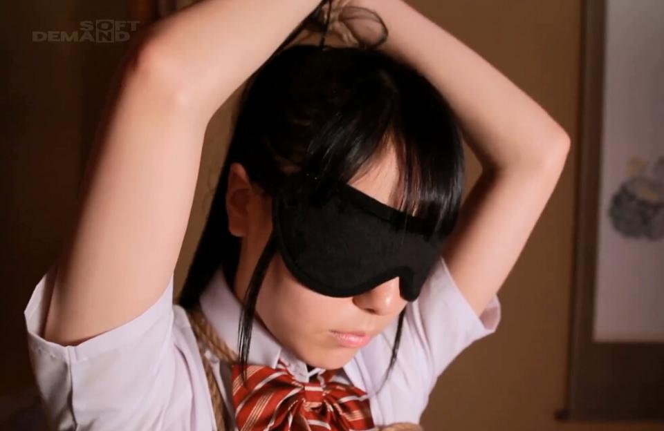今宮いずみ 19歳 限界突破連続絶頂SEX 今宮いずみ 19歳 限界突破連続絶頂SEX<br>発売日：2016/09/22<br>出演者：今宮いずみ<br>メーカー：SODクリエイト<br>レーベル：青春時代<br>品番：SDAB-021<br>高中生女孩自愿接受调教，被各种拘束捆绑，玩具玩弄之后，最终变成真正的M~