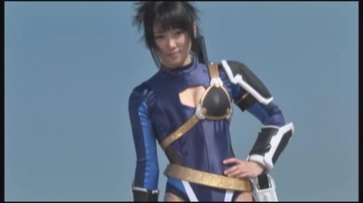 SUPER HEROINE アクションウォーズ ミレニア ザ ターゲット 宇佐美なな 識別碼: GSAD-13<br>製作商: GIGA<br>發行商: GIGA<br>演員:宇佐美なな<br>美少女战士寡不敌众被魔物袭击，凌辱～悲惨至极，抵抗无效，再起不能只能任由猥亵