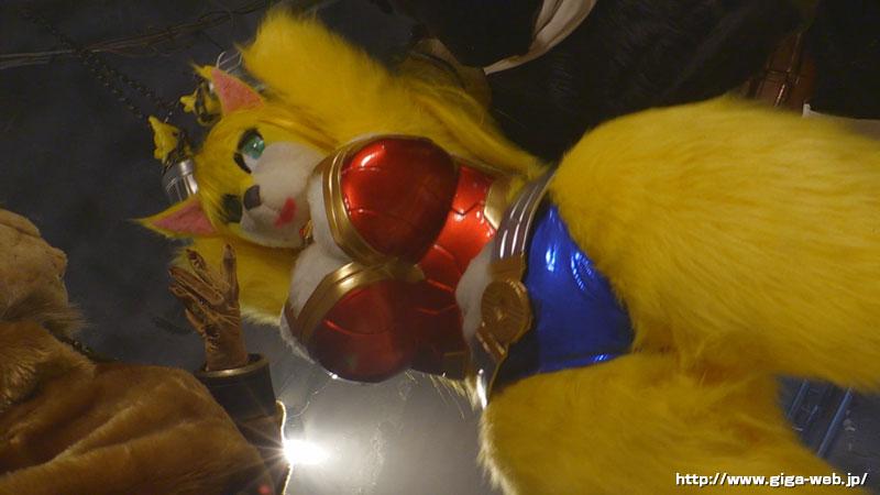ケモノヒロイン女戦士フーリー 作品番号：SNGM-01<br>定価10800円<br>ダウンロード-----円/-----PT<br>出演女優 フーリー<br>監督宇那月<br>原购买链接：http://www.giga-web.jp/product/index.php?product_id=5468<br>狐狸女战士被凌辱！～锁链拘束，股间走绳调教，玩弄～！被迫做各种不愿意的事情