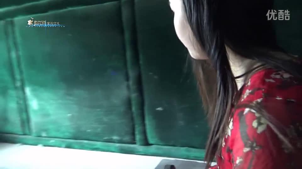 梨花雨 情劫 这个视频是梨花雨的VIP私人订制的片子，只有高级会员才能看，非常不容易找到，画面很清晰，剧情就是一个美女犯罪后被关进监狱后，用手铐和脚镣拷起来审问的故事。
