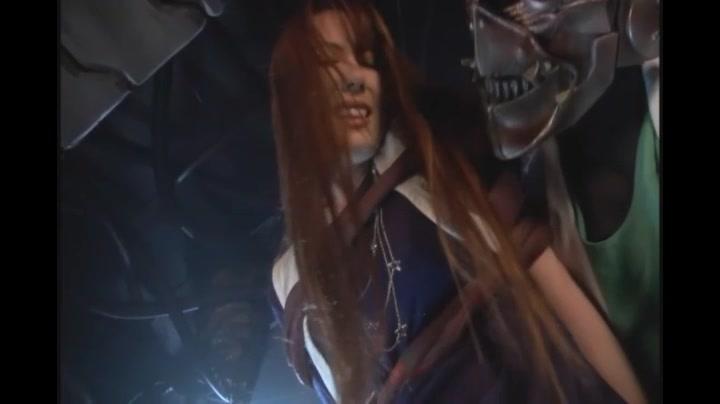 ヒロイン凌辱Vol.60 宇宙捜査官アンドロクロス 识别码:	TRE-60<br>长度:	79 分钟<br>导演:	坂田徹  <br>制作商:	GIGA  <br>发行商:	GIGA  <br>演员:	波多野结衣 <br>女战士先是被蜘蛛丝缠住四肢被调教，然后打回原形被触手胸缚调教，最后被困在蜘蛛网上被调教！<br>重要的事情说三遍:<br>波多野结衣主演！<br>波多野结衣主演！<br>波多野结衣主演！