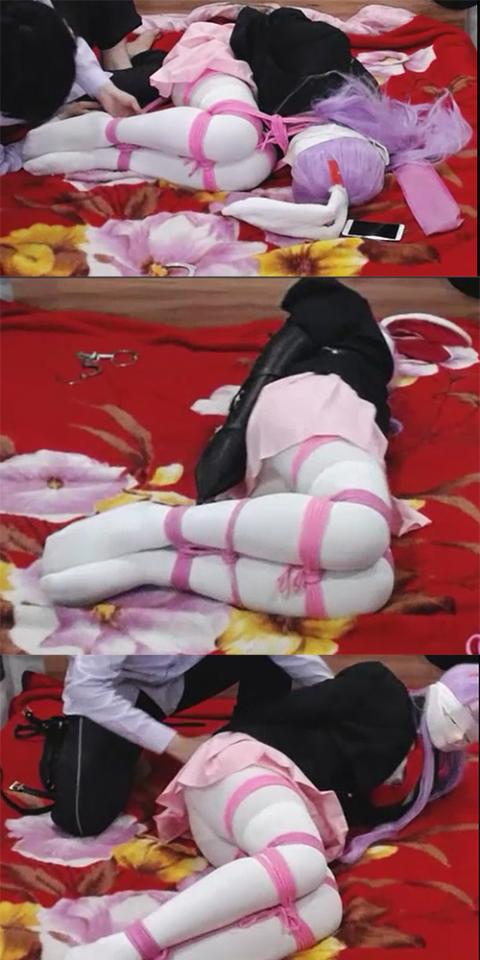 [Alice] Reisen's "Happy" Hour ©Alice<br><br>Summary:<br><br>As a very weak and harmless character in Gensokyo, Reisen has been suffered a lot until she has developed a strange fetish from those suffers that she had. Another normal day has started, the man that always visits her mansion has arrived on time. She is already getting ready for whatever the new tasks would be for her to "improve her magic's strength" as the man promised...