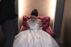 婚紗禮服 贖罪の悲鳴 选段 大小-54MB<br>时长-5分钟<br>百度网盘下载<br><br>我是温馨提示小尾巴<br>一、购买之前请点击百度网盘下载链接测试是否正常<br>二、本视频为防止和谐，已经压缩成压缩包保持在网盘上，在网上是无法解压的，需要下载到电脑解压。<br>三、如有其它问题请站内信call我<br><br>四、这个视频是我经过剪辑专门欣赏美人与艺术之用