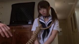 楚楚可怜的小姑娘 楚楚可怜的小姑娘