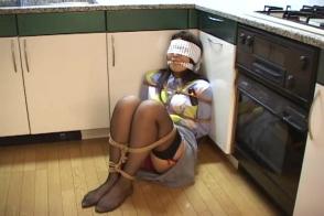 MIRACLE捆绑调教黑丝女1 如题捆绑调教黑丝美女，内容很给力的，值得一看，