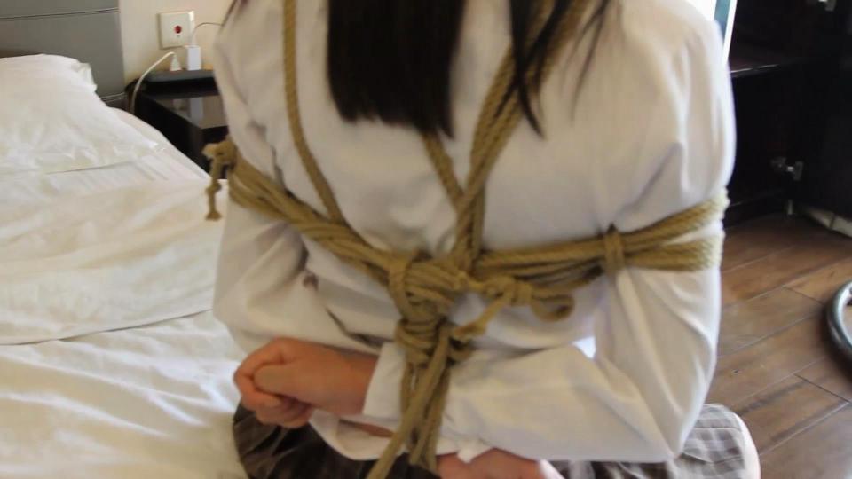 [Chips Studio] Cutie Bound in School Uniform ©Chips Studio<br>