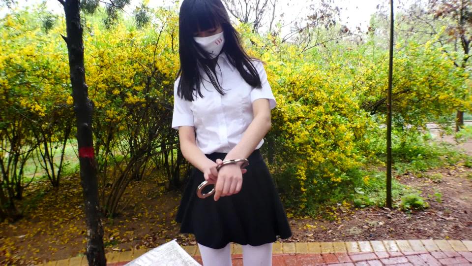 魔法摄影工坊---雨天小漫步（上） 下雨天戴着镣铐漫步公园中<br>QQ1136144964