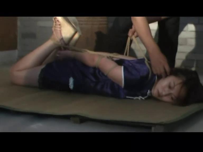 [Rouge Studio] Ms. An In Bound ©Rouge Studio<br><br>Video Duration: 28 mins, 25 secs<br><br>Feat. Ms. An<br><br>Featuring: stocking, foot fetish, high heels, classical damsel, hogtie, breast bondage, box tie, and old fashion