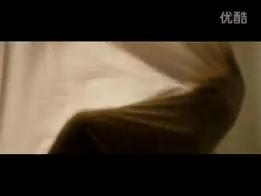 全包惊魂 美女洗澡是被窗帘全包。再发一个恐怖的。