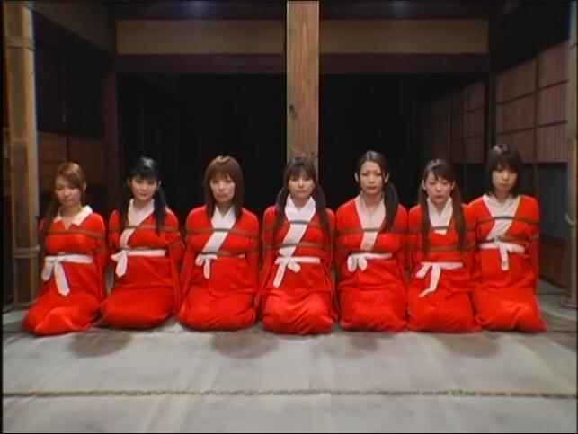 縄・七人のＭ女  part1 片名： 縄・七人のＭ女<br>品番：<span style='color:#b0b0b0;'>[隐藏文字，购买后可见]</span><br>AVメーカー：TOHJIRO<br>AV女優：星月まゆら 友田真希 長谷川ちひろ 日高ゆりあ 泉まりん 大塚ひな 持田茜<br>七人M女紧缚调教 上部
