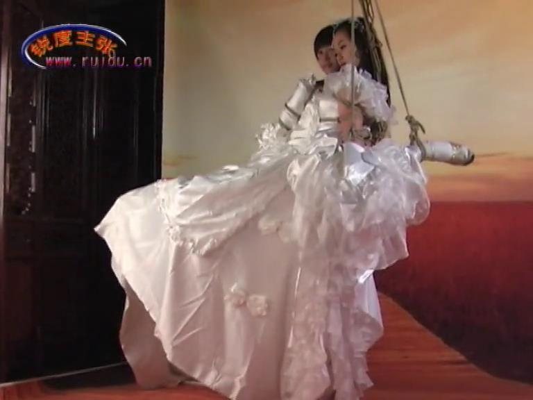 菲菲晓颖试镜 影片名称：菲菲晓颖试镜<br>原出品方：锐度主张<br>视频时长：00:50:09<br>模特：菲菲，晓颖<br>高颜值妹子，应有尽有