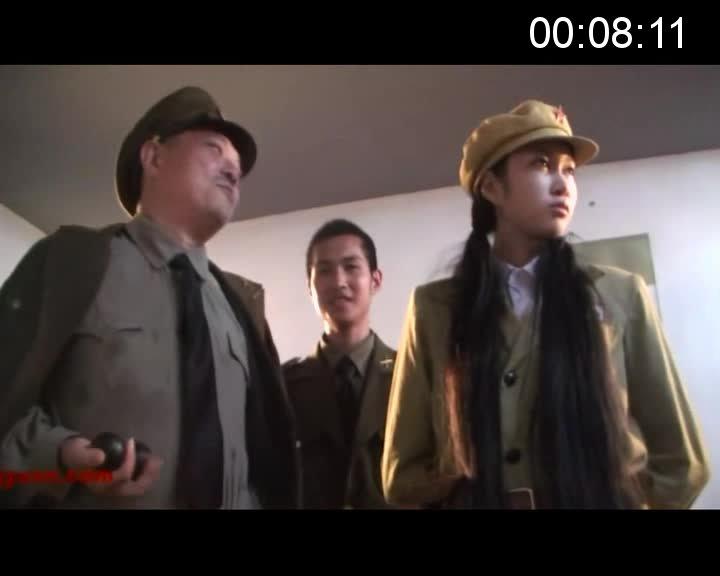 心路1 - 公主 飘零 小敏(怀旧影院) 解放军战士伪装成国民党女兵去山寨劝降，国民党女兵伪装成解放军战士也去山寨劝降。解放军战士被国民党女兵抓住，捆绑；他们都被山寨抓住了，同时关押起来，准备枪毙；另一方面，一个穿着国民党军装的解放军战士被自己人绑了起来，产生误会，被押解