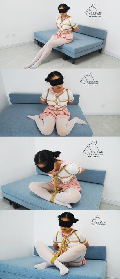 【多多洛摄影】软妹子束缚自解 【多多洛绳艺摄影】<br>这是多多洛摄影的第二部视频片，我们采用专业的高清摄像机和精美服装道具，做高品质的绳艺视频作品。<br>视频内容：软妹子束缚自解<br>视频尺寸：1280*720<br>视频大小：645M<br>视频时间：00:28:10<br>片名：【多多洛摄影】软妹子束缚自解<br><br>片长：00:28:10