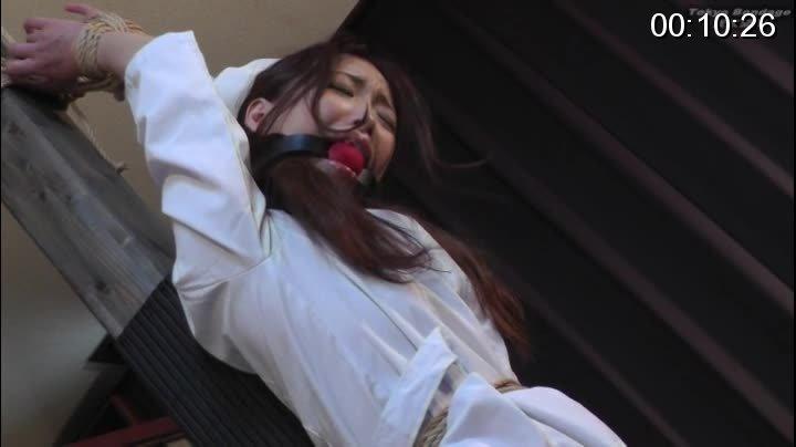 受難の 拘束する看護婦  Japanese Nurse Asumi Bound and Gagged <br>品番：<span style='color:#b0b0b0;'>[隐藏文字，购买后可见]</span><br>出品：Tokyo Bondage Damsels