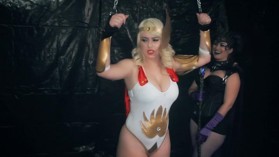 She-Ra: Last Chance Secret Heroine Films站视频She-Ra: Last Chance<br><br>被捕获的She-Ra试图从反派的调教中逃脱<br><br><span style='color:#b0b0b0;'>[隐藏文字，购买后可见]</span>