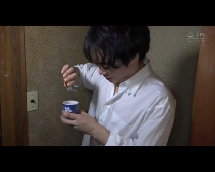 利尿剤を飲ま 片名：利尿剤を飲ま<br>格式：mp4<br>配信開始日： 2017/10/15<br>商品発売日： 2017/10/19<br>出演者： --<br>監督： 赤井彗星<br>シリーズ： ----<br>メーカー： ムーディーズ<br>レーベル： MOODYZ ACID<br>ジャンル： イラマチオ 単體作品 デジモ 獨占配信 ハイビジョン 縛り?緊縛<br>品番：<span style='color:#b0b0b0;'>[隐藏文字，购买后可见]</span><br>
