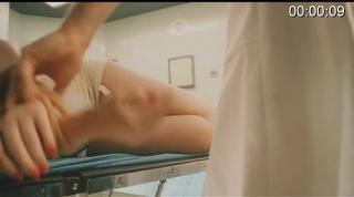 影视剧 漂亮的丝袜护士被绑在床上