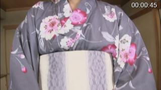 「彼氏のできない長身女の被愛願望」 片名：「彼氏のできない長身女の被愛願望」<br>出版方：Neo-Miracle<br>识别番号：e0772<br>内容大家都懂的，各种捆绑、按摩棒、跳弹、振动棒，这是完整版，片头可见，不重头看的请出门左转！我只一个小小的搬运工，望各位大大支持，你们的支持才是我持续下去的动力
