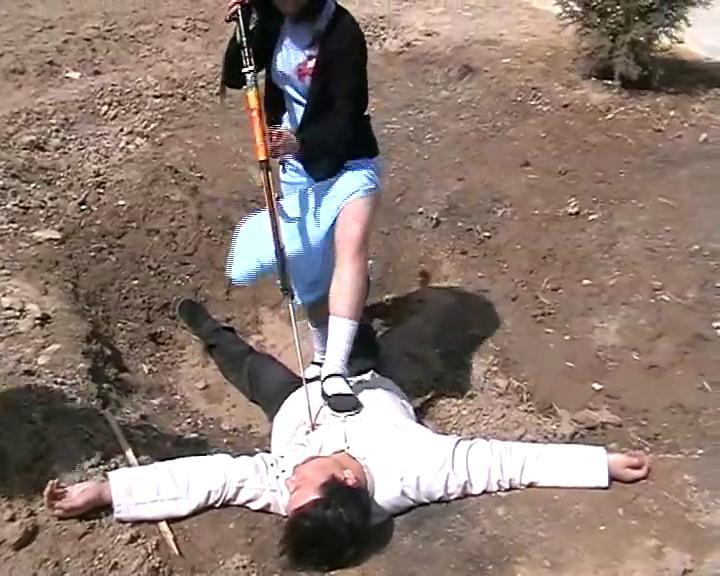 [Prison Camp] The Interesting Trade ©Prison Camp<br><br>Starring: Ms. Beans