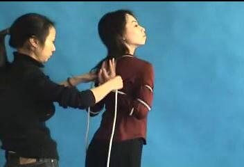 [SOSmm Studio] Ms. Rou and Ms. Bitch In Reverse Prayer Bondage Position ©SOSmm Studio<br><br>Starring: Ms. Bitch, Ms. Rou