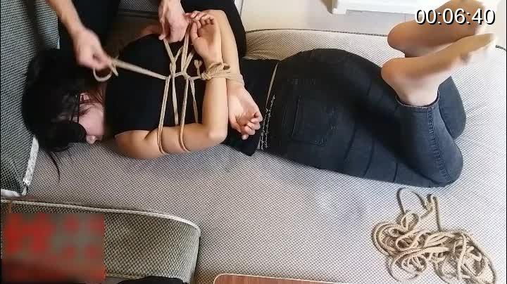 [Wuhua Original] Kidnapped Beauty Tied Up On The Sofa ©Wuhua Original
