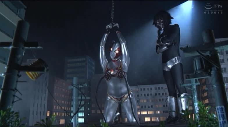  巨大ヒロイン（R） ラブレア ～THE LAST BATTLE 作品番号<span style='color:#b0b0b0;'>[隐藏文字，购买后可见]</span><br>定価10800円<br>ダウンロード5400円/5400PT<br>出演女優 春菜はな <br>監督式正義<br>収録時間本編70分　メイキング5分<br>截取52分