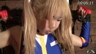 十字架拘束coser少女 十字架拘束coser少女