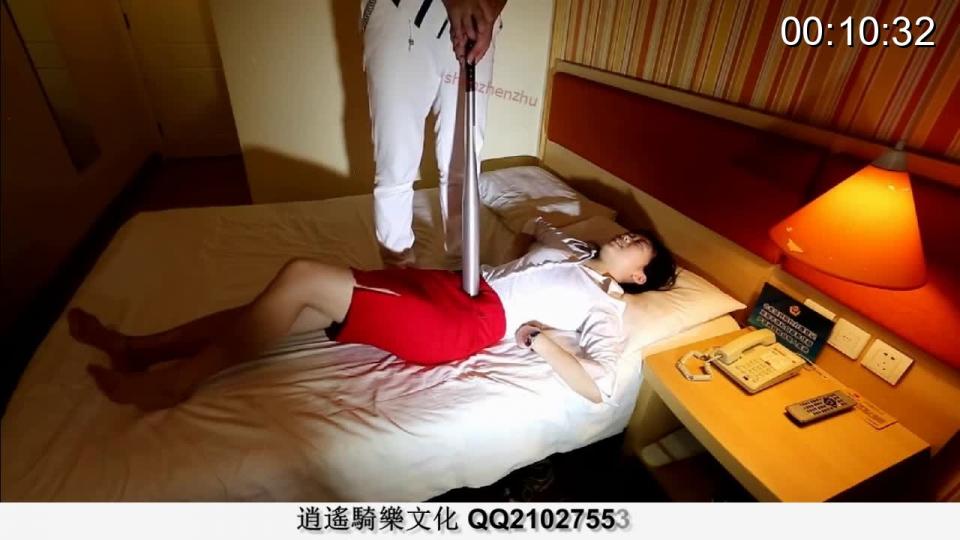精华| 这次是她求我这么玩，被欺负了还露微笑【她恳求我情人节这样对待她，没想到她好这口】短裙制服/肉丝/虐肚/坐肚/棒球棒/棒球棒/棒球棒 精华| 这次是她求我这么玩，被欺负了还露微笑【她恳求我情人节这样对待她，没想到她好这口】短裙制服/肉丝/虐肚/坐肚/棒球棒/棒球棒/棒球棒<br>欢迎提供素材、约拍定拍，qq2102755396<br>