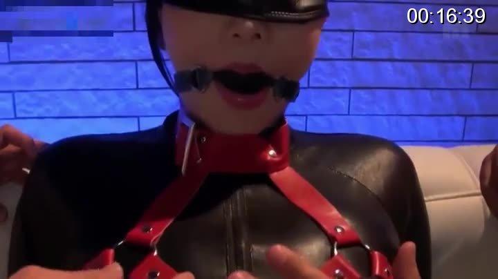 いんやらしい～カラダの本物中出しソープ嬢 沖田杏梨 识别码: <span style='color:#b0b0b0;'>[隐藏文字，购买后可见]</span><br><br>发行时间: 2013-06-25<br><br>制作商/发行商:<br><br>本中$$$本中<br><br>类别:<br>中出 巨乳 单体作品 DMM独家