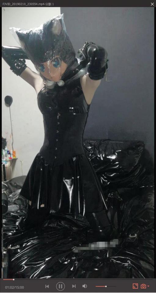 Kigurumi 连衣裙乳胶长手套长筒袜混搭 循环智熄日常 没错这是上半段下半段投稿到那个网站去（我觉得没人看，毕竟我不够骚）。