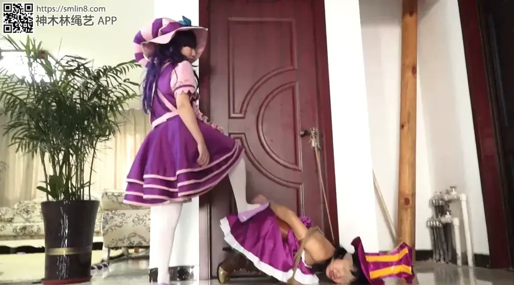 [XiaoYao] Caitlyn Vs. The Candy Witch Pt. 2 ©XiaoYao<br><br>Summary:<br><br>Two operators with different abilities and different neighborhoods finally decided to get into a formal war with each other to prove that they are the best. But they all have some hidden tricks that were not public to the others. Now when the war started, everyone started to use their secret abilities to achieve whatever they wanted, but it seems like that they all underestimated each other, thus the result is not going to be pretty...<br>