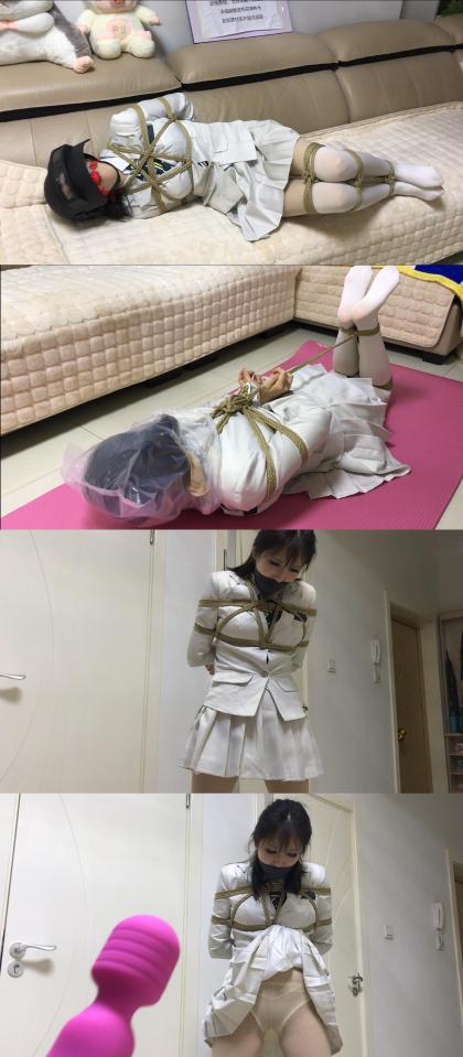 大吉大利，今晚吃鸡——舔包的下场（伪长筒袜、口球、驷马、脚尖吊、附着式震动器，手持式扌辰云力木奉）  