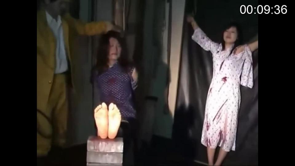 YZK098  新胭脂扣  阳子与冬冬 标题  YZK098  新胭脂扣  阳子与冬冬<br>创作  新胭脂扣 <br>剧情  新胭脂扣 作品。两位女模特的作品。希望大家喜欢。