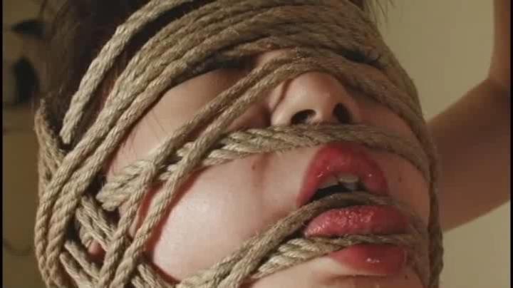 ピリオド.3 时长: 84:21 Mins<br>截取时长：00:41:00<br>制作:Kinbaku<br>发行:Kinbaku<br>番号:<span style='color:#b0b0b0;'>[隐藏文字，购买后可见]</span>