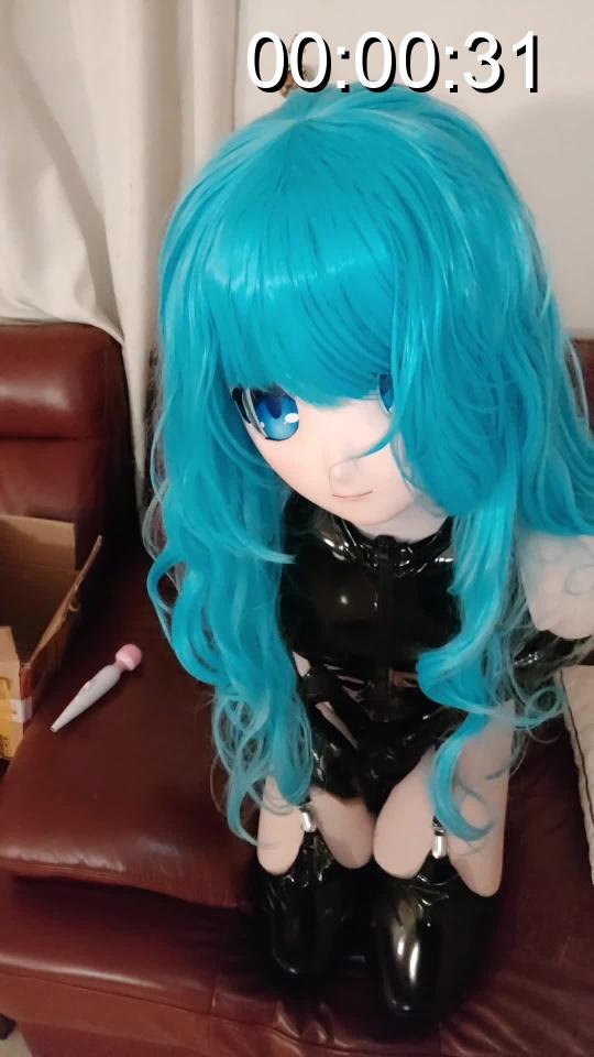 [Guang] Trying Some Kigurumi Bondage ©Guang<br><br>Summary:<br><br>First time trying the kigurumi mask out, and I am still a newbie and I am not really quite sure if I would keep updating the same content like this in the future, but it is definitely an interesting new experience for me. We are going to make more videos featuring more different toys in the future, so stays connected with us to ensure that future updates can be received! We will try our best to not disappoint you guys, and hopefully you guys can enjoy this short video!