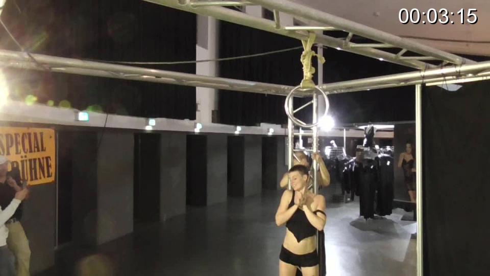tip-041_More Public Humiliation for Muriel LaRoja <span style='color:#b0b0b0;'>[隐藏文字，购买后可见]</span><br>Category<br>Bondage<br>Tags<br>public bondage, public display, public domination, afsana kink, muriel laroja<br>Price<br>¥69.00