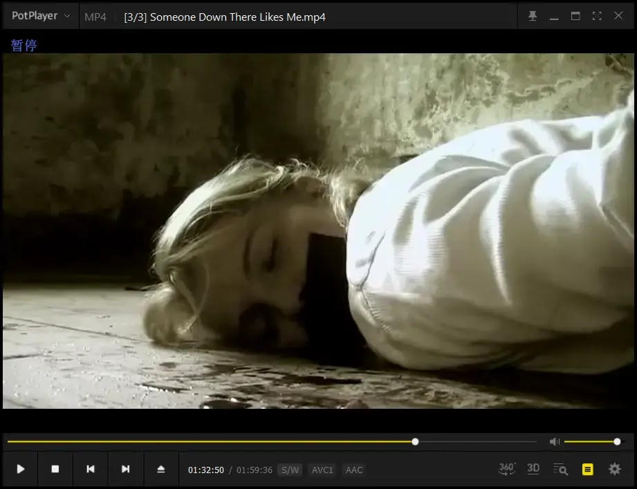 那里有人喜欢我 2009捷克 Nekdo tam dole me má rád 导演: Roman Vojkuvka<br>编剧: Roman Vojkuvka<br>主演: Jiri Chromecka / Andrea Civanova / Andrea Civánová / Justin Dias<br>类型: 恐怖<br>制片国家/地区: 捷克<br>语言: 捷克语<br>上映日期: 2009<br>片长: Czech Republic: 120 分钟<br>又名: Somebody Down There Likes Me<br>IMDb链接: tt1398396<br>豆瓣评分<br>5.4<br>42人评价<br>5星 3.6% <br>4星 10.7% <br>3星 53.6% <br>2星 17.9% <br>1星 14.3% <br>想看<br>看过<br>评价:           <br>  写短评   写影评   提问题 分享到   <br>推荐<br>那里有人喜欢我的剧情简介 · · · · · ·<br><br>　　Confined to a wheelchair, Otto prays and prays for an opportunity for revenge. To go after the men who raped and murder his wife and daughter infront of his very eyes. His prayers will soon be answered but not from the Almighty, rather from a friend down below.<br>那里有人喜欢我的演职员 · · · · · · ( 全部 1 )<br><br>Petr Vanek<br>演员<br>讲述一个瘫痪的父亲面对自己妻女被闯入歹徒杀死后复仇的故事