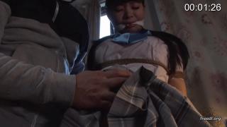 女学生捆绑 女学生被歹徒尾随，迷晕，捆绑，凌辱，挣扎。小白鞋白袜短裙女学生，喜欢的同好不要错过。