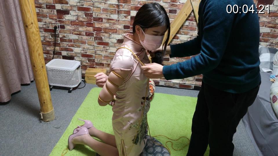 杨蕊 旗袍五花 放置 With the heart original  fine hemp rope five flowers hanging neck placement struggle