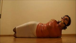 1113 - Jill Bagarre Luscious Italian model, Jill Bagarre is tightly hogtied and silenced by a ball gag wedged deep in her mouth! 