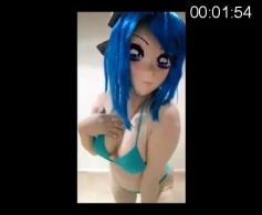 【kigurumi】超级性感kig内衣秀美女在线撩人 蓝色头发，大胸，身穿绿色胸罩和胖次的kig美女，在线撩人～推荐收藏！