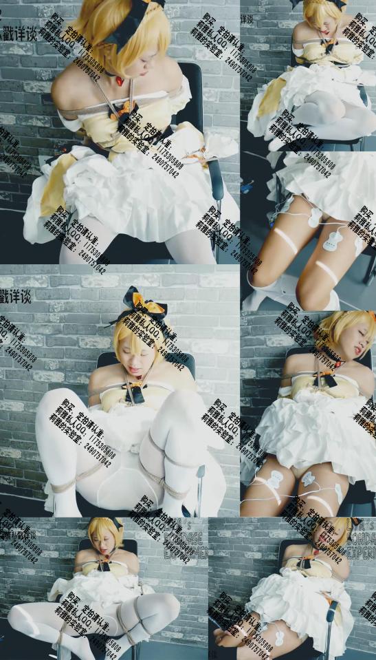 【莉雅的定拍之作】菲鲁特(王选)COSPLAY   密室中的王女 视频编号：liya-dp-064<br>菲鲁特(王选)：莉雅<br>匪徒：A路人<br><br><br>视频简介：<br>菲鲁特昏迷被绑扎椅子上，她的长裙被掀起，上半身固定但腿是自由的。醒来后想要挣扎逃脱却无用。绑匪进来打开了跳蛋的开关，下体受到刺激的菲鲁特开始呻吟起来，两腿也开始剧烈蹬踹。看到了白丝美腿的绑匪一脸满足，随后将菲鲁特M字腿绑好又放入几个跳蛋也打开开关，菲鲁特的呻吟声更大了。几分钟后，绑匪停止了刺激，将跳蛋拿出并把裤袜脱至小腿的位置并腿绑好，给大腿贴上电击片开始了电击，同时开始肆意玩弄菲鲁特的美腿，菲鲁特虽然剧烈挣扎却无济于事，呻吟声也接连不断，最后绑匪将裤袜脱掉带走作为纪念，留下菲鲁特在椅子上屈辱的哭泣<br><br><br>玩法介绍：<br>紧缚，固定，跳蛋，电击器，呻吟<br><br><br>详情请看图片和预览视频<br><br><br><br>写在后面：<br>好像是电到了穴位和筋上，痛感特别明显，好几天腿都没缓过来，麻麻的<br><br><br>众筹链接：<br>莉雅：【莉雅的新年之作】剧情、多玩法、长时间、预售<br>http://23.99.118.146/smloft/user_script_detail.php?article_id=690&user_script_id=350<br>联动：【莉雅】【包子】首次联动合作<br>http://23.99.118.146/smloft/user_script_detail.php?article_id=689&user_script_id=349<br>莉雅：【非黑白丝】【cosplay】（角色未定，待选）<br>http://23.99.118.146/smloft/update_user_script.php?article_id=662<br>莉雅：【黑丝】【cosplay】（角色未定，待选）<br>http://23.99.118.146/smloft/user_script_detail.php?article_id=660&user_script_id=324<br>红叶：惠惠<br>http://23.99.118.146/smloft/user_script_detail.php?article_id=637&user_script_id=309<br><br><br>更多好看的视频请戳我~~~<br><br><span style='color:#b0b0b0;'>[隐藏文字，购买后可见]</span><br><br><br><br>视频尺寸：1920*1080 <br>视频大小：693M<br>视频时间：00:29:18<br>解压密码：liya