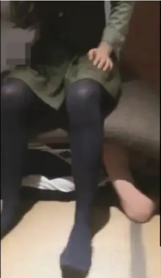 轻度家奴开发成重口厕奴不喝就是打！  轻度家奴开发成重口厕奴不喝就是打！ <br>创作；维依女王作品<br>描述：#国产首发# 31分钟 轻度家奴开发成重口厕奴不喝就是打！