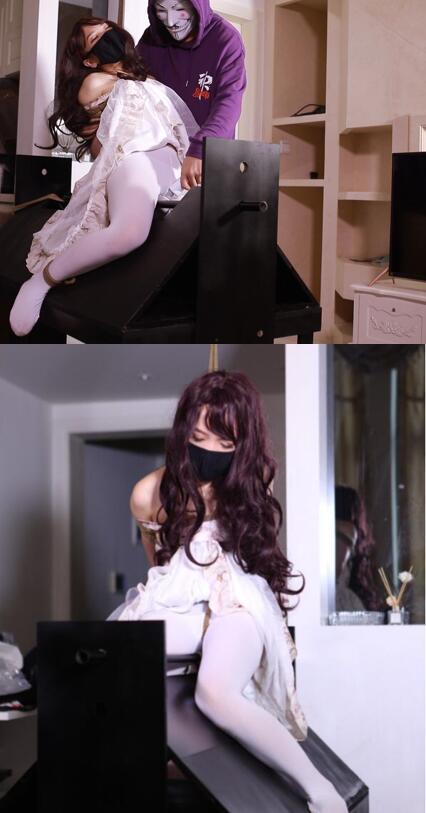 史上最大型木马play 白丝lolita木马地狱 被放置大型木马架，挣扎呻吟，更有[手动滑稽]地狱，上天入地不能   
